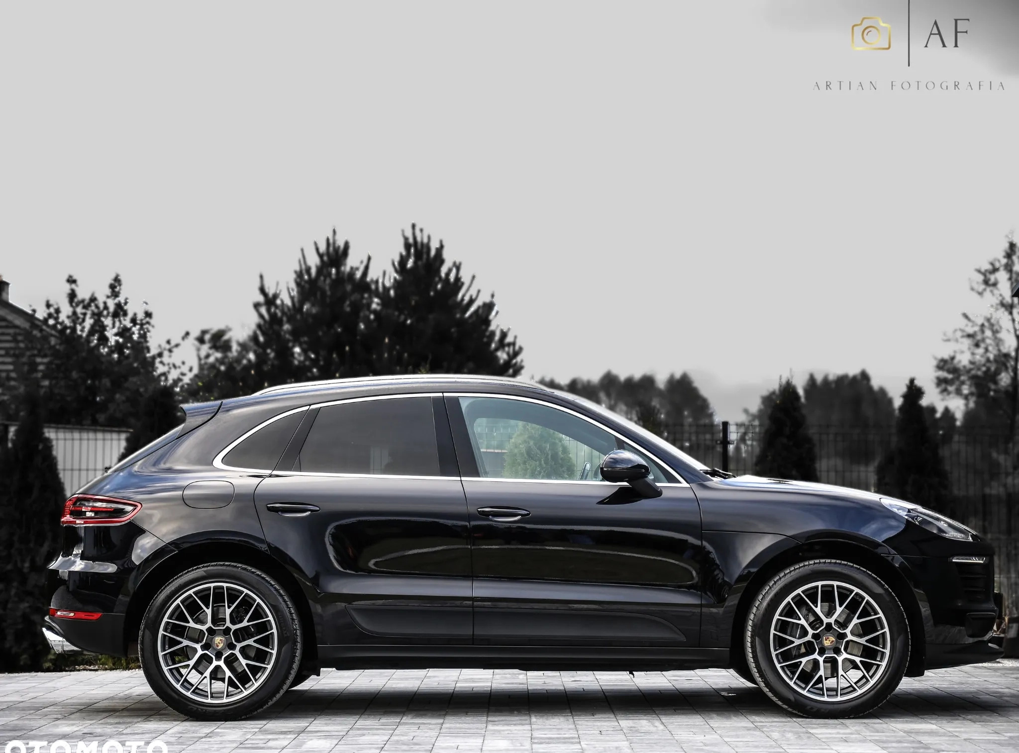 Porsche Macan cena 159900 przebieg: 189000, rok produkcji 2016 z Radom małe 781